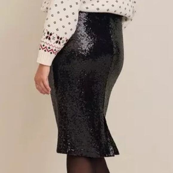 Torrid 4 (4X) Black Sequin Sparkle Holiday Cocktail Christmas Party Midi Skirt - Picture 5 of 5